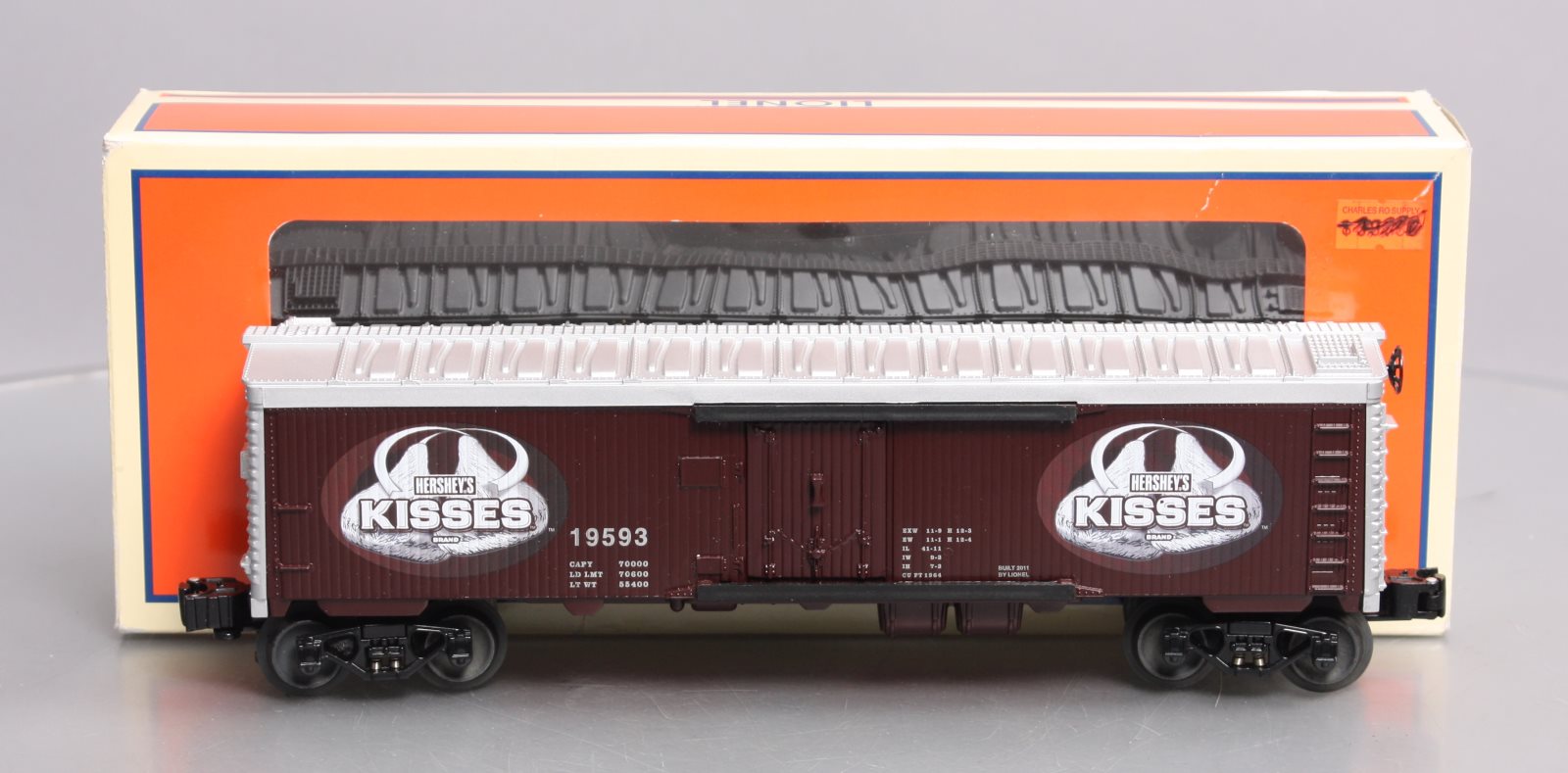 Lionel 6-19593 O Gauge Hershey's Kisses Wood Reefer