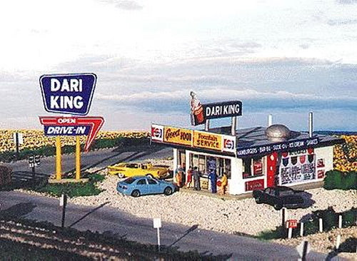 Blair Line 182 HO Dari-King Drive In Restaurant Laser-Cut Building Kit