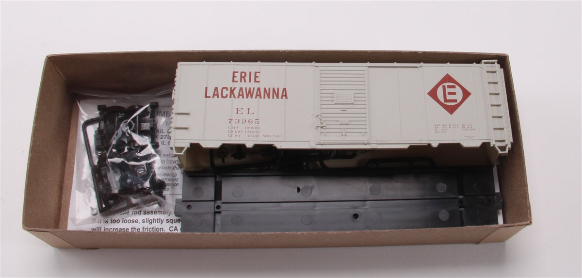 Accurail 35351 HO Scale Erie Lackwanna 40' Steel AAR Boxcar Kit