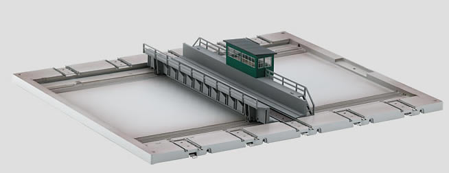 Marklin 72941 HO Transfer Table w/M Track Connections