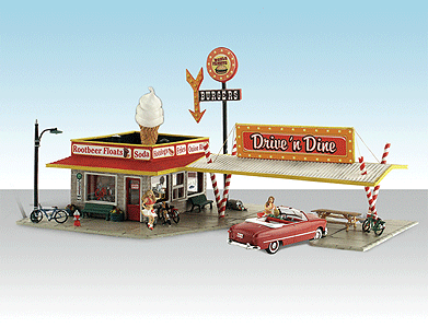 Built-&-Ready Landmark Structures - Assembled -- Drive n' Dine - 7-3/4 x 5-1/4"19.7 x 13.3cm
