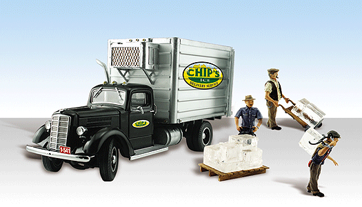 Chip's Ice Truck - Assembled - AutoScenes -- Reefer Van, Figures & Accessories