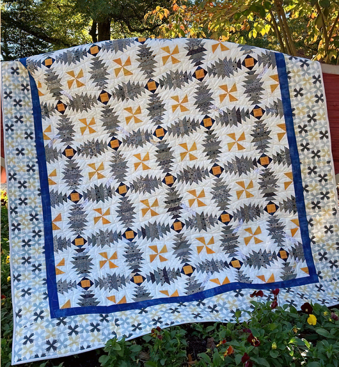Cut Loose Press - Pineapple Pinwheels Pattern CLPJAW080