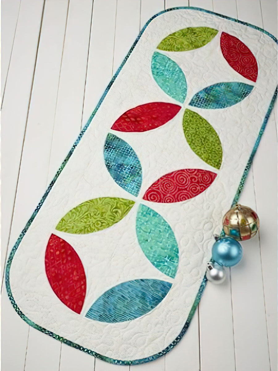 Cut Loose Press - Orange Peel Table Runner Pattern