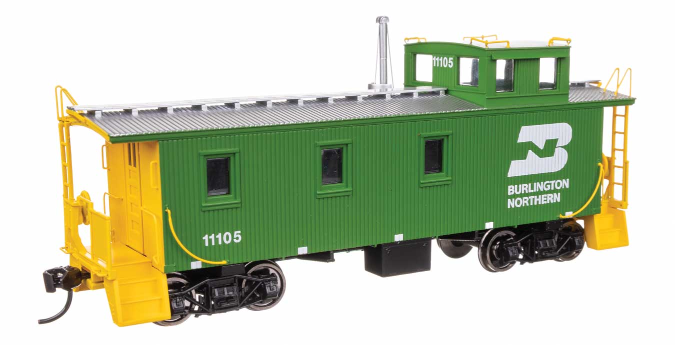 30' GTW Style Wood Caboose with Offset Coupola - Ready To Run -- Burlington Northern #11105