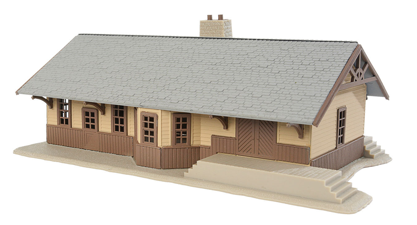 Iron Ridge Station -- Kit - 8-1/4 x 4-3/4 x 2-3/4"20.9 x 12 x 6.9cm