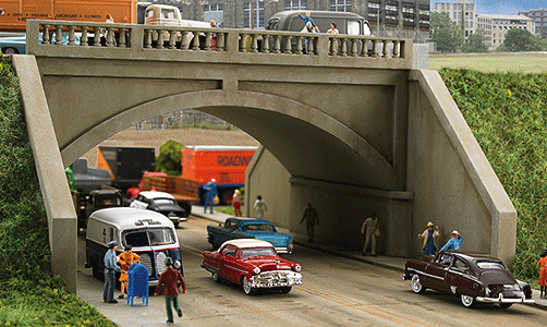 Arched Road Bridge - Street System -- Kit - 7-3/4 x 10-3/8 x 3-7/8"19.7 x 26.4 x 9.8cm; Opening: 4-5/8"11.8c