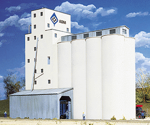 ADM Grain Elevator -- Kit - 5-7/8 x 8-7/8 x 9"14.9 x 22.5 x 22.8cm