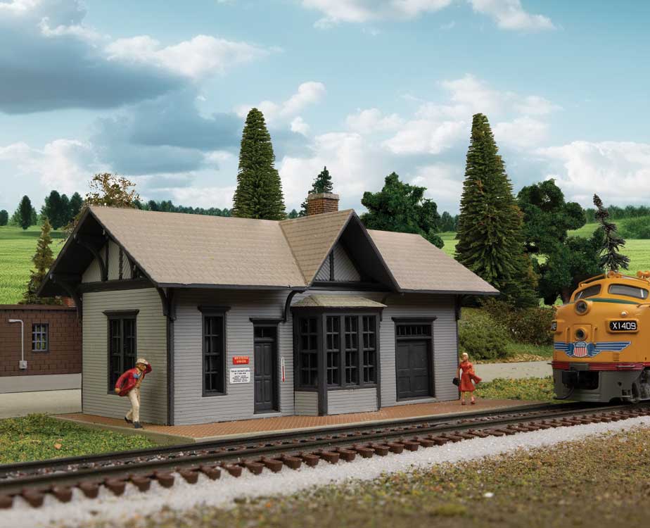Golden Valley Depot -- Kit - 4 x 2-1/8 x 2"10.1 x 5.3 x 5cm