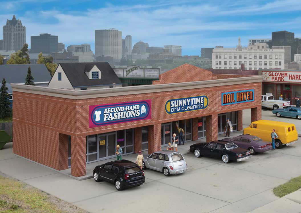 Modern Shopping Center I -- Kit - 10-1/2 x 4-15/16 x 3-1/2"26.6 x 12.5 x 8.8cm