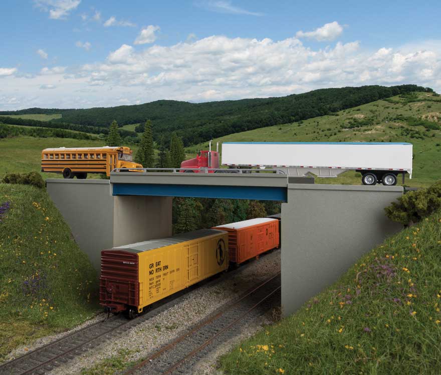 Modern Steel and Concrete Highway Overpass with Pipe Railings -- Kit - 12-15/16 x 4-3/4"32.9 x 12cm