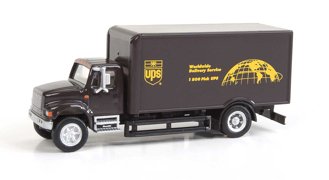 International 4900 Single-Axle Box Van - Assembled -- United Parcel Service (Bow Tie Shield Logo; brown, yellow)