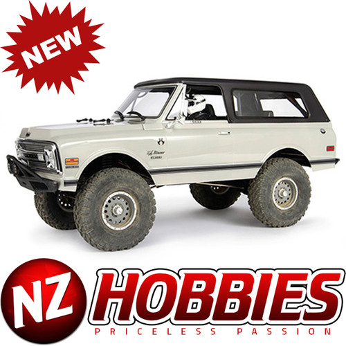 Axial AX31555 69 Chevy K5 Blazer HardTop Uncut Clear