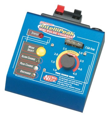 DTXP4110 Duratrax IntelliPeak AC/DC Mini Pulse Charger