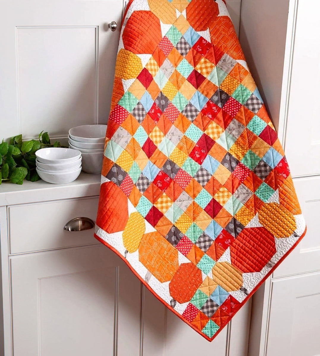 Riley Blake - Table Topper of the Month - October Pumpkins Squared by Lori Holt