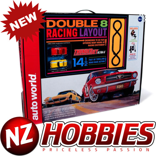 Auto World 14.5' Double 8 Racing Slot Race Set # RDZSRS341
