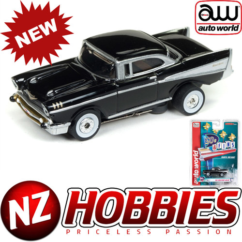 AUTO WORLD THUNDERJET ULTRA G R22 1957 CHEVY BEL AIR (BLACK) HO SCALE SLOT CAR