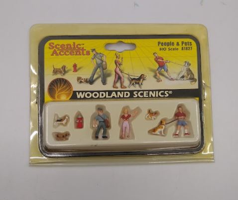 Woodland Scenics A1827 HO ScenicAccents People and Pets Figures (Set of 7)