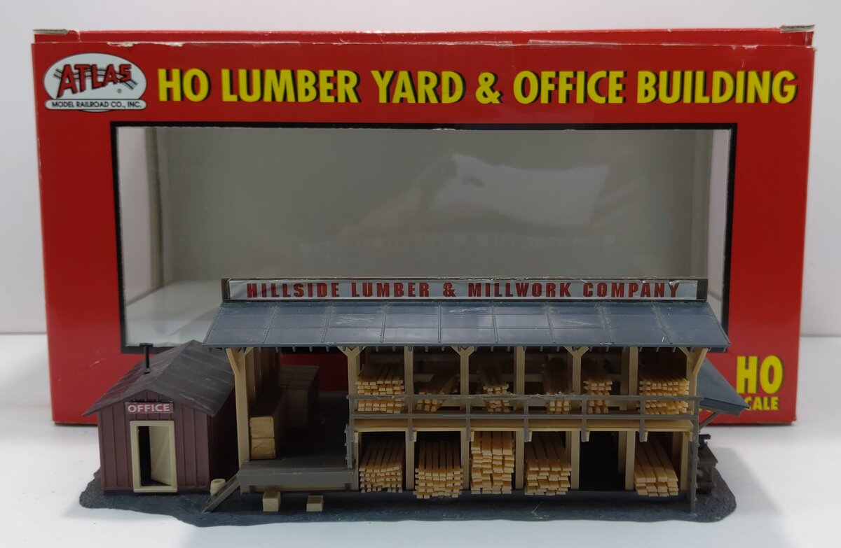 Atlas 650 HO Trackside Lumber Yard & Office Ready Built Building