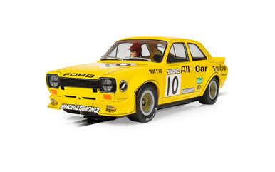 Scalextric C4590 Ford Escort MK1 All Car Equipe – Nick Whiting