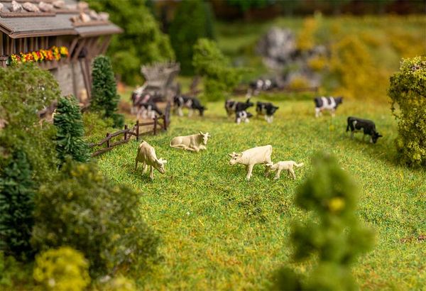 Faller 272800 N Scale Cows with Sound Module and Speaker -- pkg(4)
