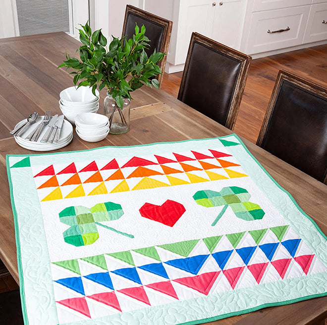 Riley Blake - Table Topper of the Month - March Shamrock Love by Beverly McCullough